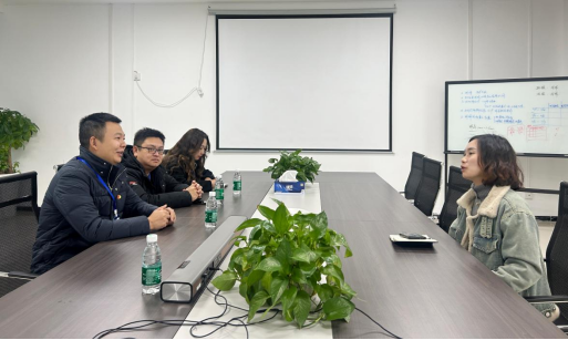 深入企業(yè)溝通交流  推動供水服務(wù)“落地有聲” ——臨港公司開展上門“進企業(yè)”走訪工作